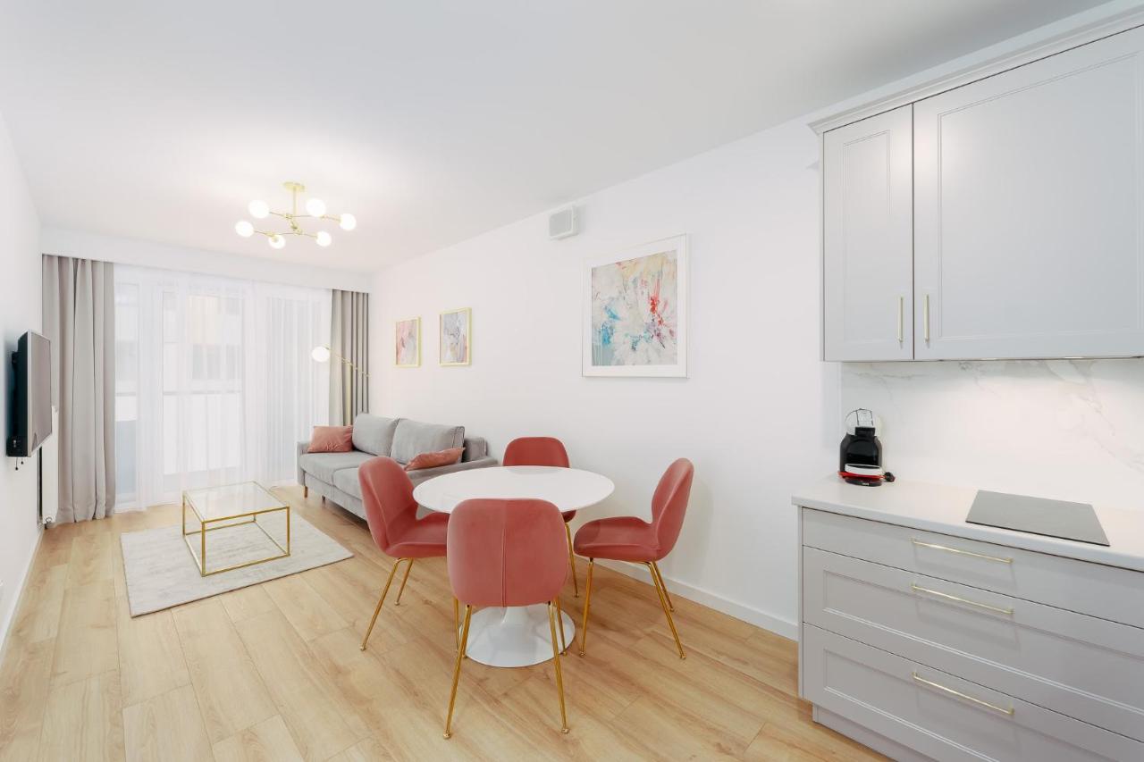 Faro Apartamenty Kasprowicza 20 Basen W Cenie Schwimmbad Im Preis Колобжег Экстерьер фото